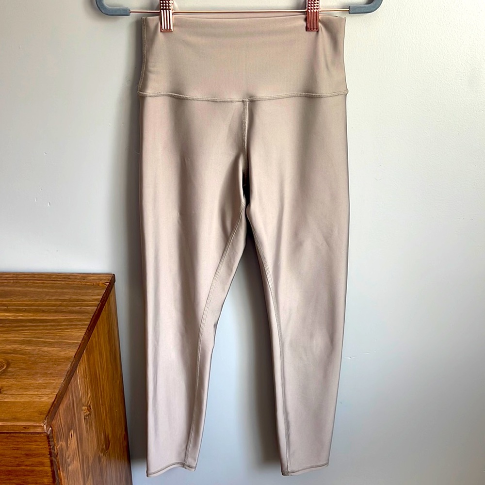 alo High Waist Airlift Leggings | Tan | Small
